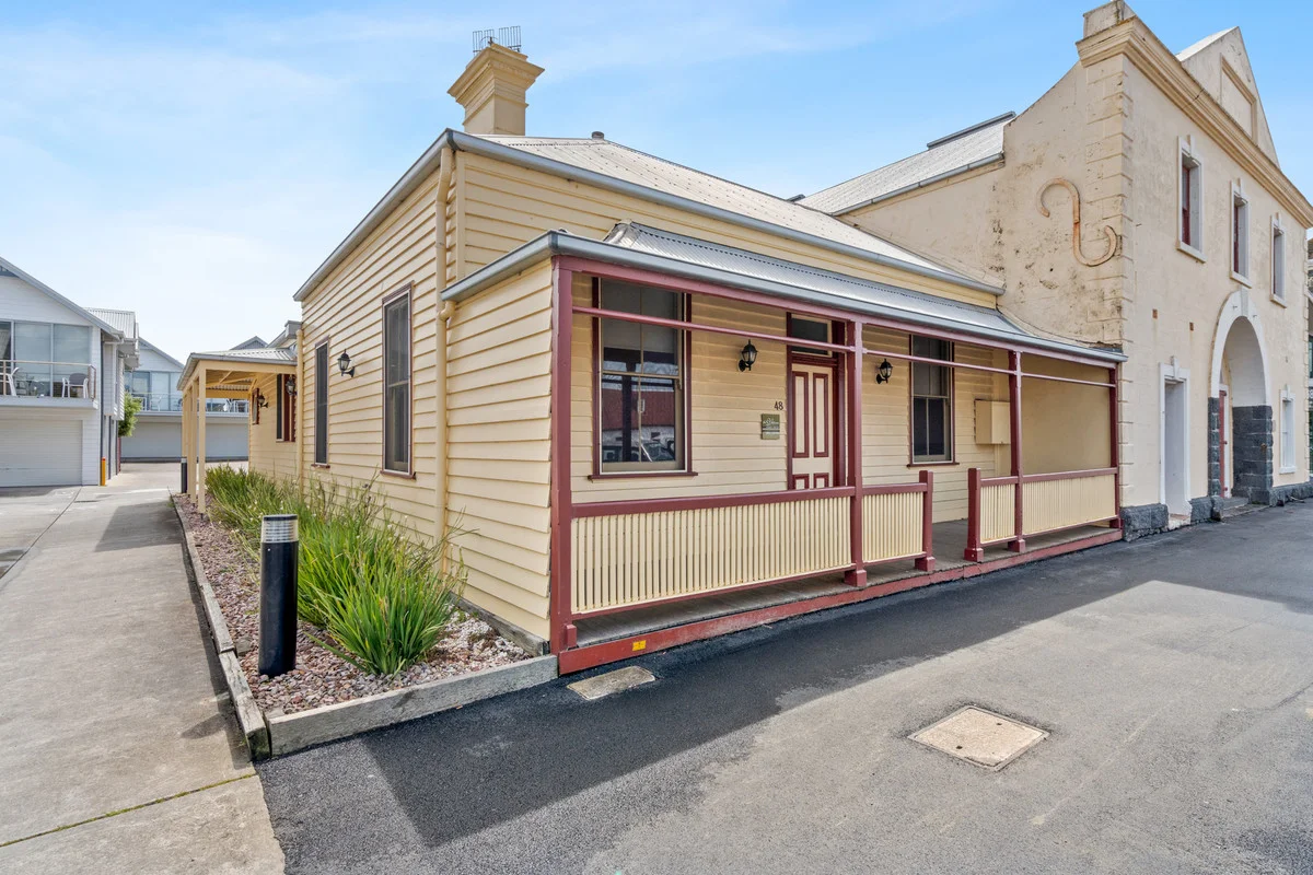 48 Bank Street, Port Fairy VIC 3284