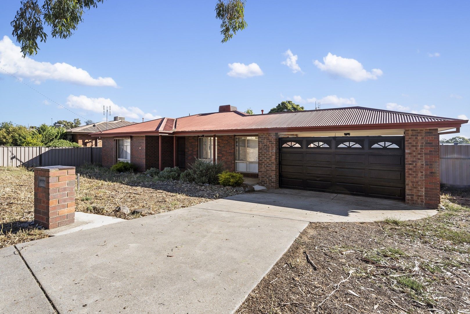 3 bedrooms House in 26 John Street KANGAROO FLAT VIC, 3555