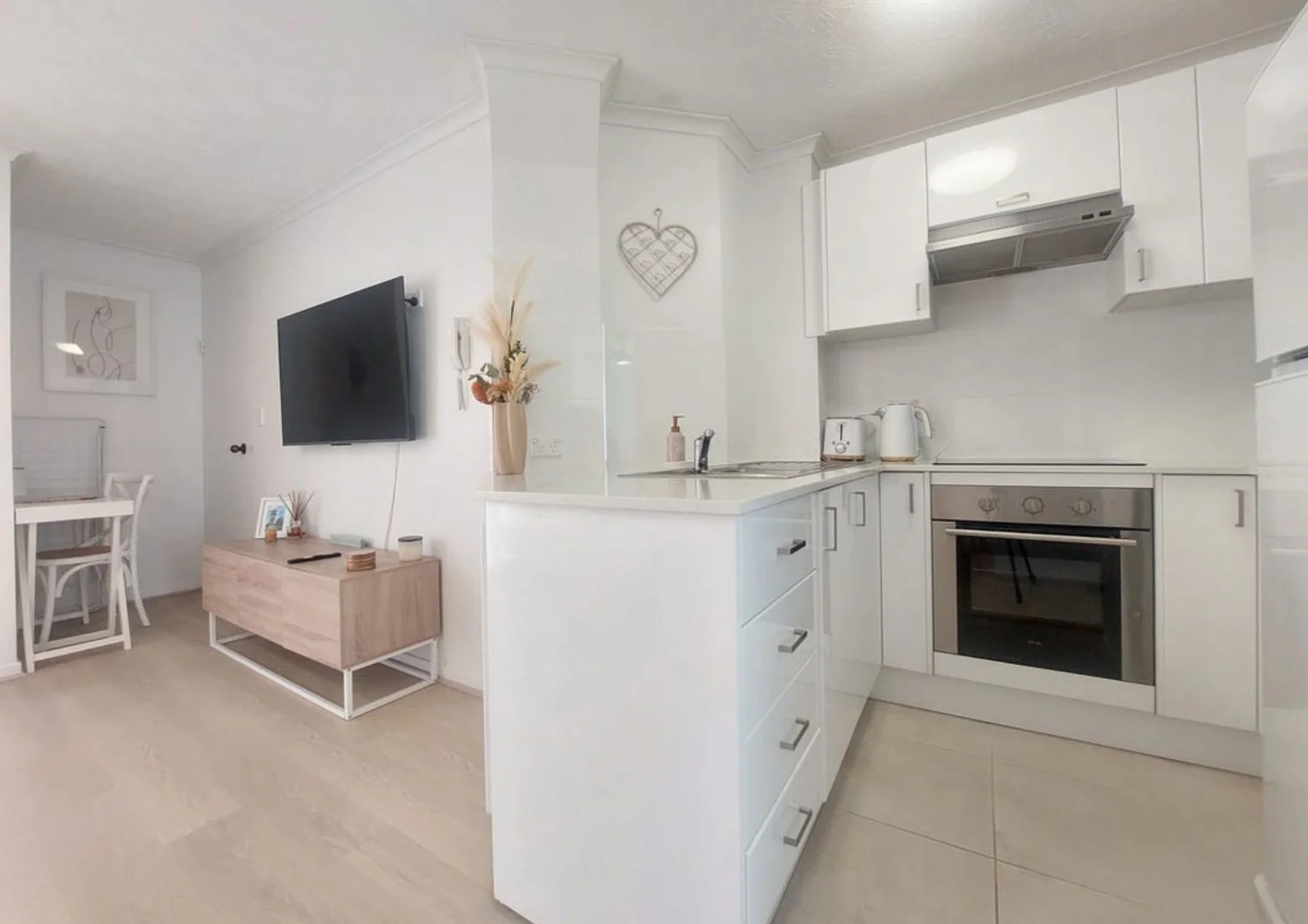 Additional image 4 of 3/3-5 Anembo Street, Surfers Paradise QLD 4217