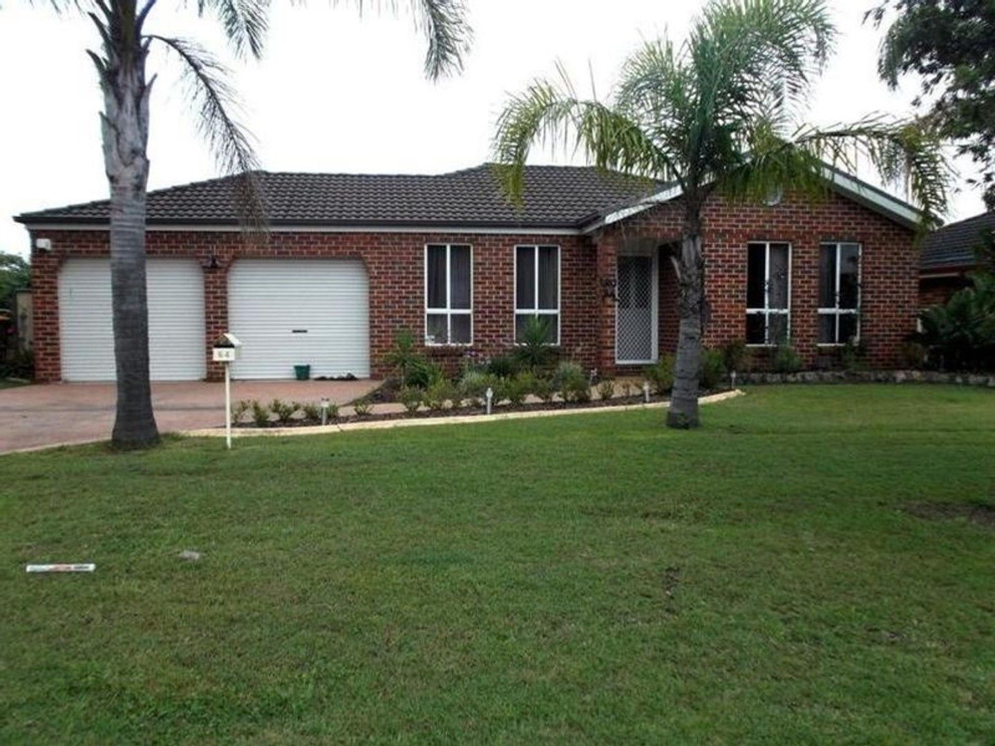 3 bedrooms House in 64 Denton Park Drive RUTHERFORD NSW, 2320