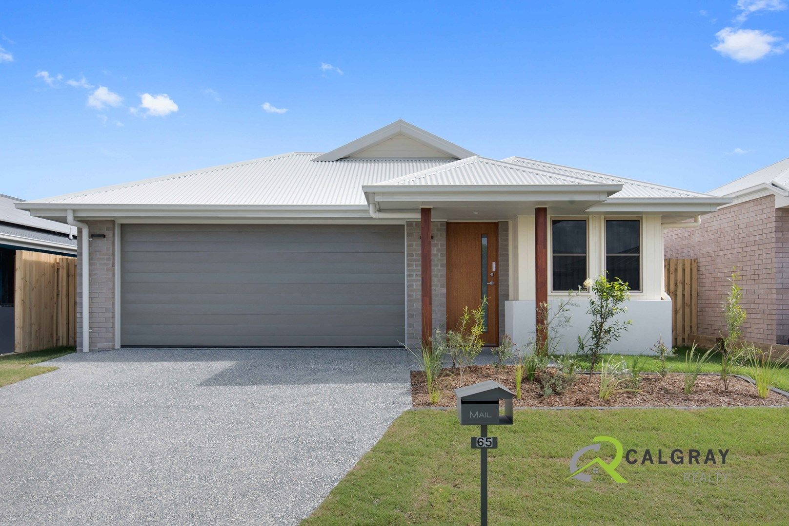 4 bedrooms House in 65 Fountain street PIMPAMA QLD, 4209