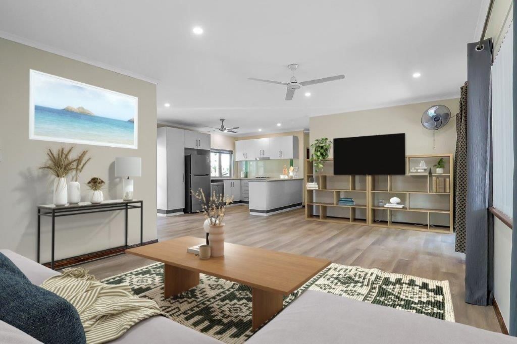 2 Wallum Close, Holloways Beach QLD 4878, Image 1