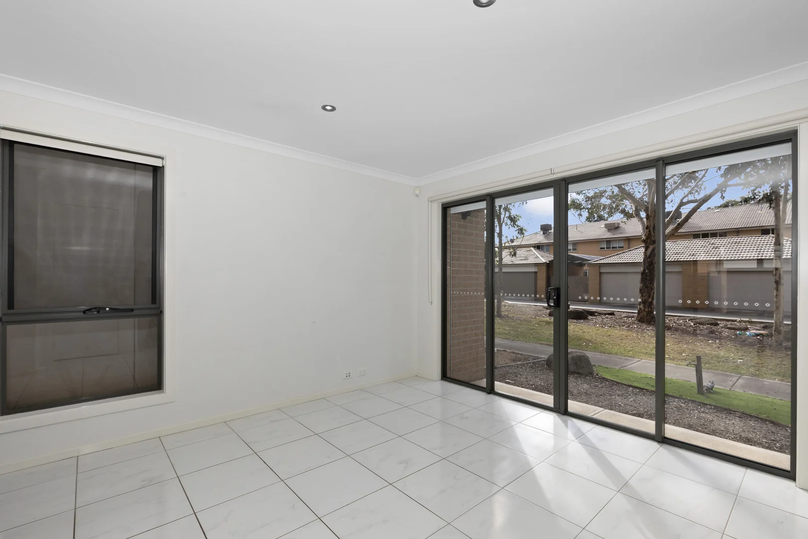 Additional image 2 of 9 Durant Avenue, Sunshine West VIC 3020