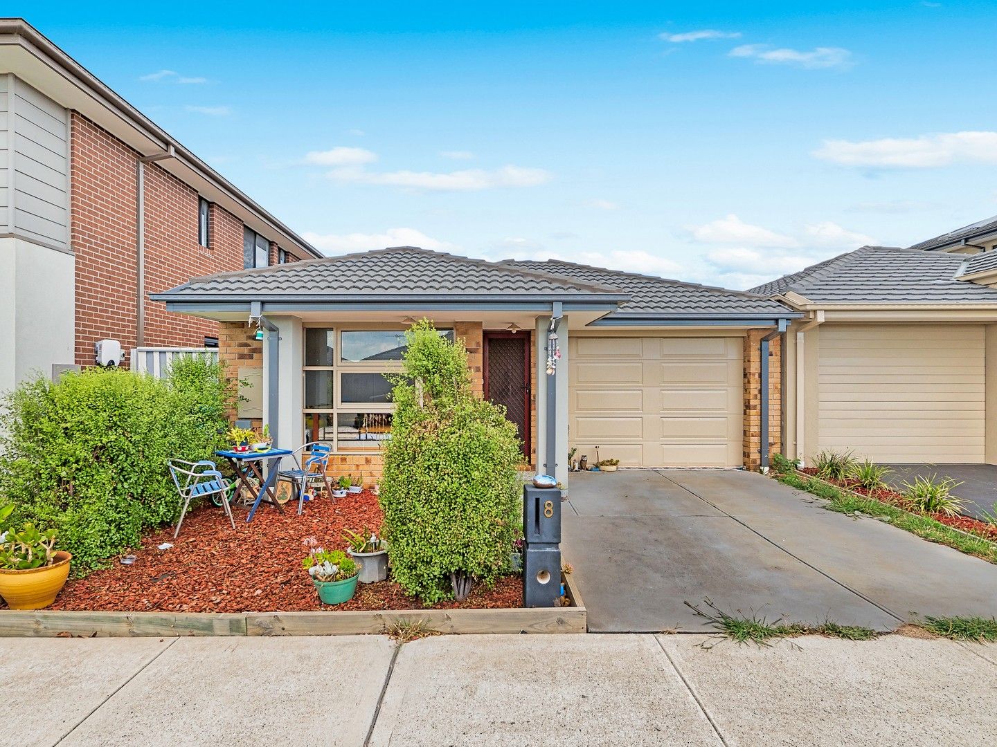 8 Romulus Crescent, Cranbourne West VIC 3977, Image 0