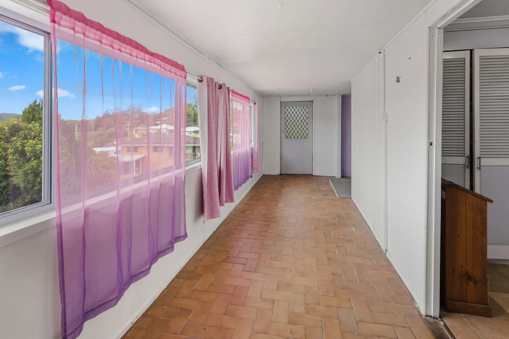 Image 10