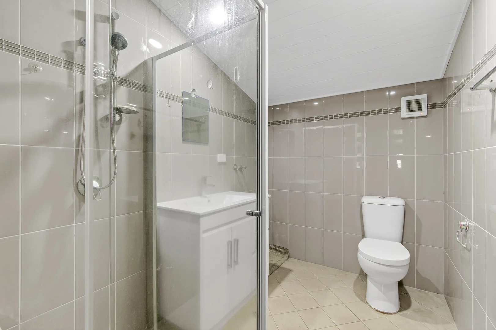 Additional image 17 of 560 Laws Farm Road, Cumberland Reach NSW 2756