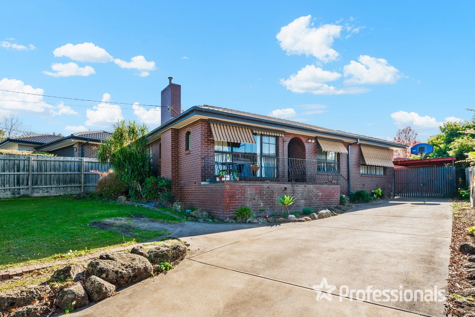 3 bedrooms House in 14 Conn Street FERNTREE GULLY VIC, 3156