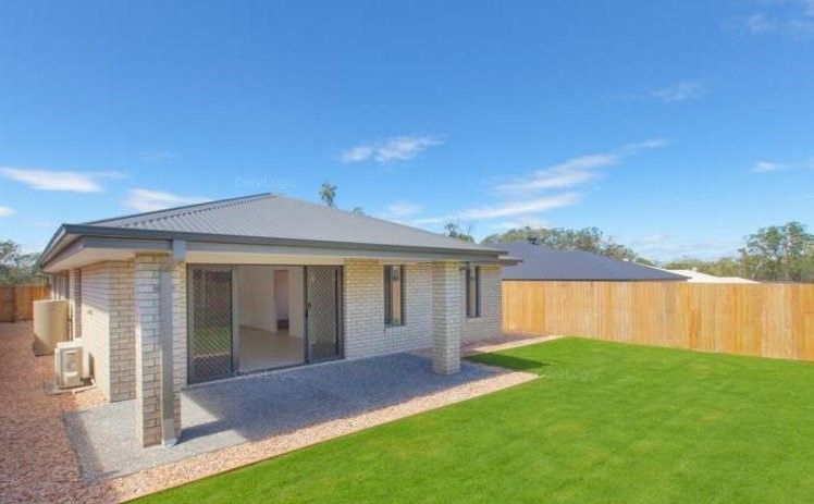 4 bedrooms House in 112 Bush Tucker Road BERRINBA QLD, 4117