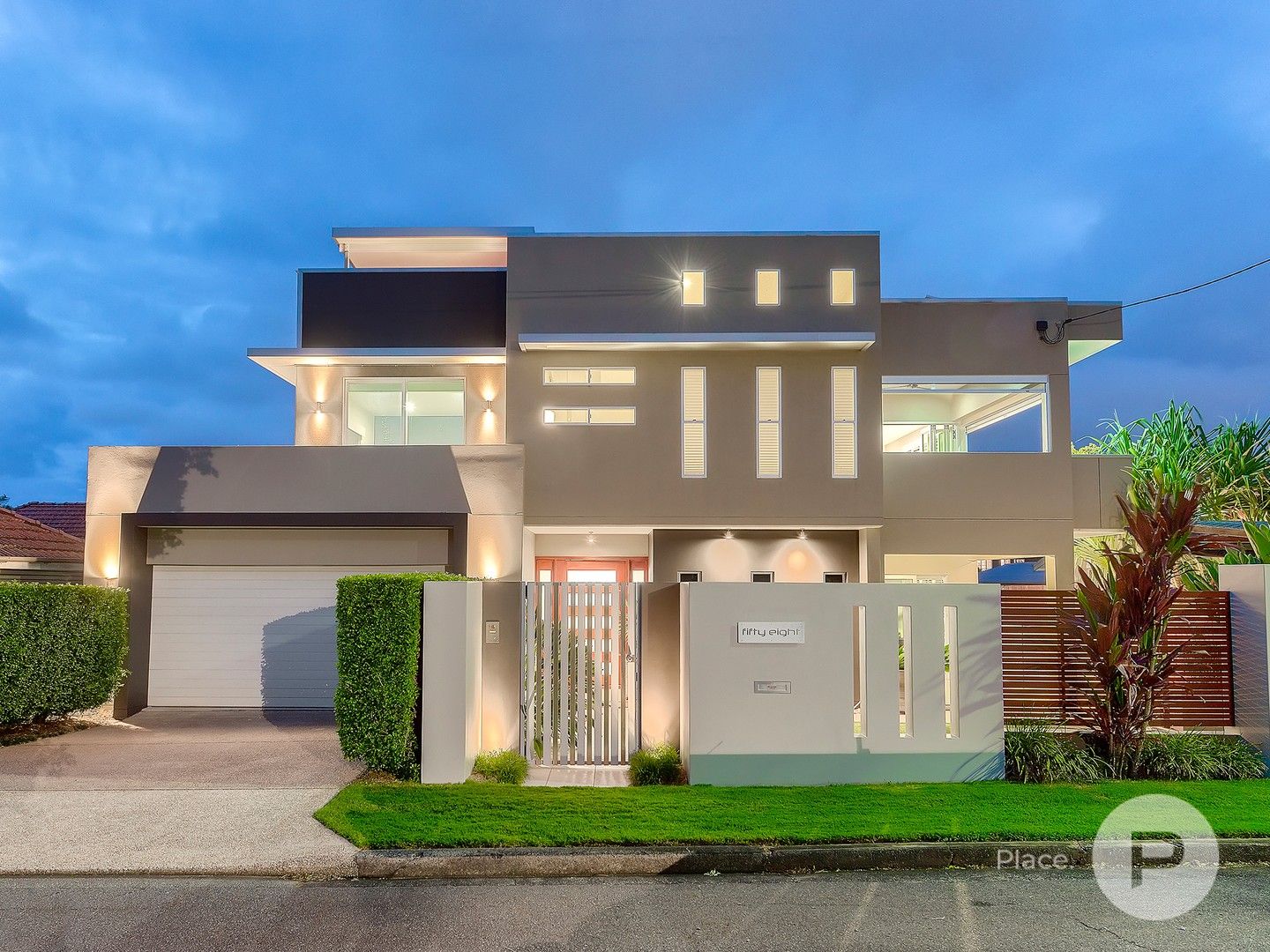 5 bedrooms House in 58 Shirley Street ENOGGERA QLD, 4051