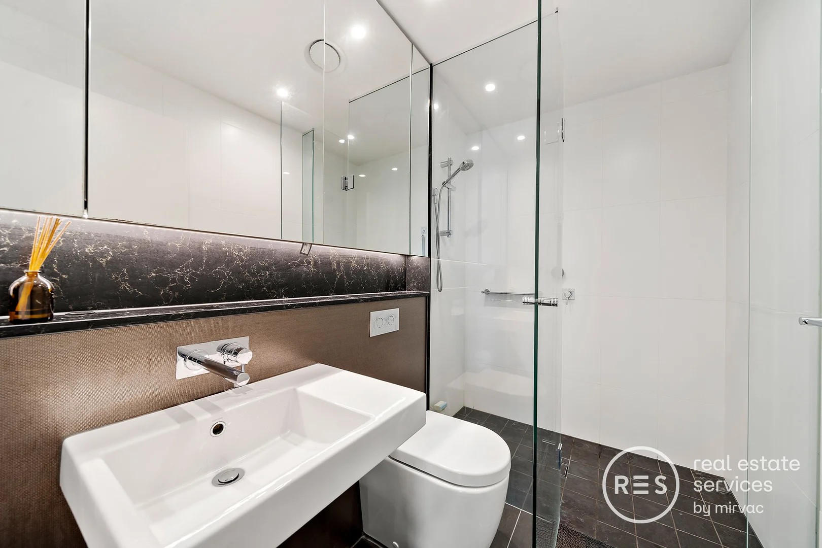 Additional image 5 of 209/6 Ebsworth Street, Zetland NSW 2017