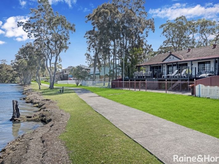 160 Scenic Dr, Budgewoi NSW 2262, Image 2