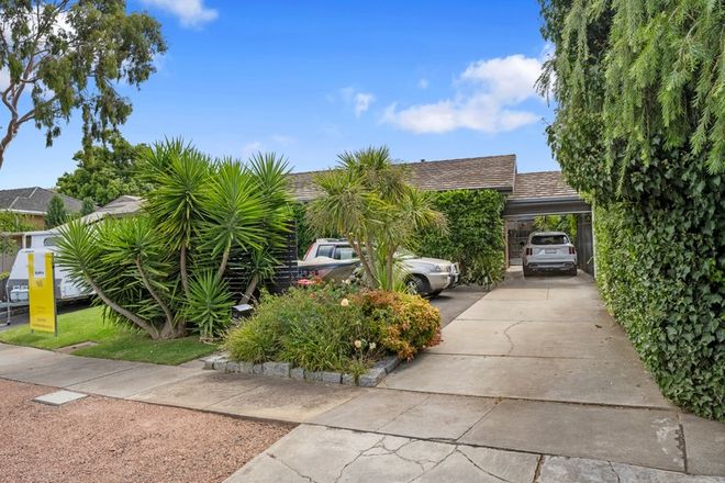 Picture of 59 Putnam Avenue, STRATHDALE VIC 3550