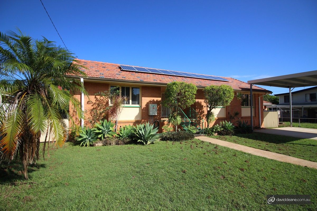 5 bedrooms House in 2 Brown Street LAWNTON QLD, 4501