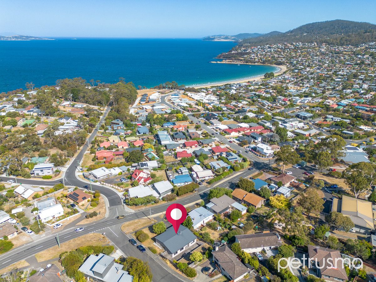 165 Roslyn Avenue, Blackmans Bay TAS 7052, Image 1