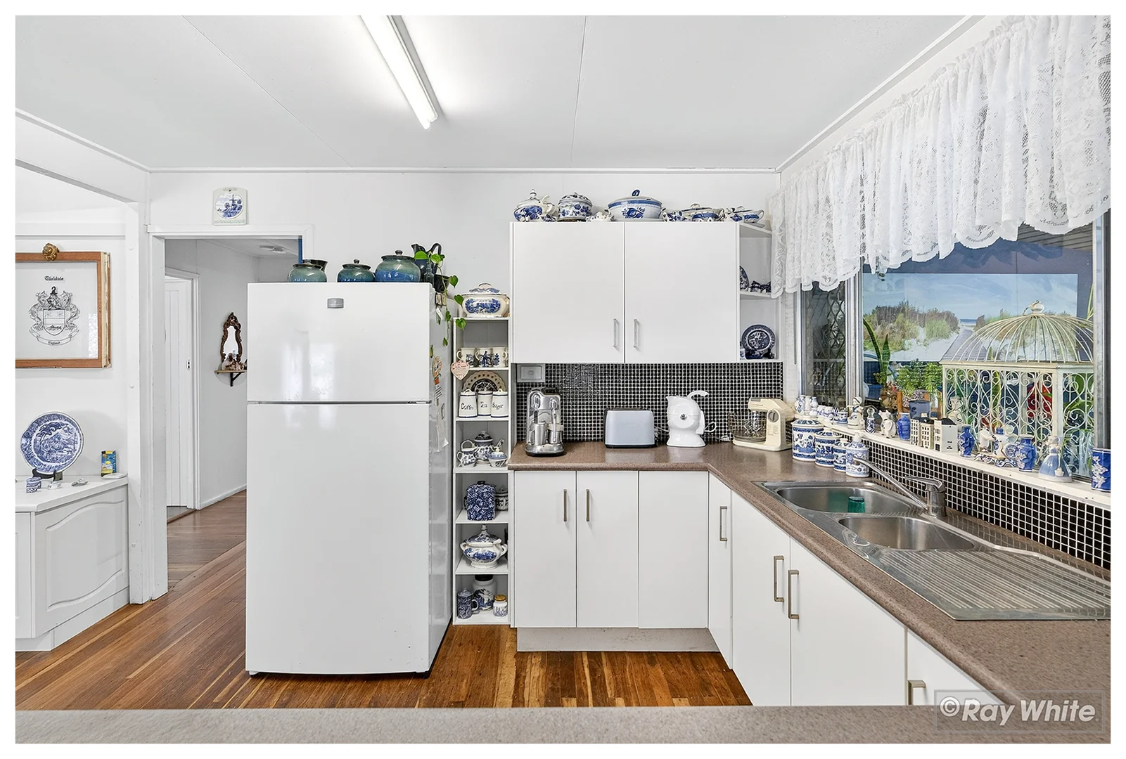 Additional image 9 of 7 Water Street, Berserker QLD 4701