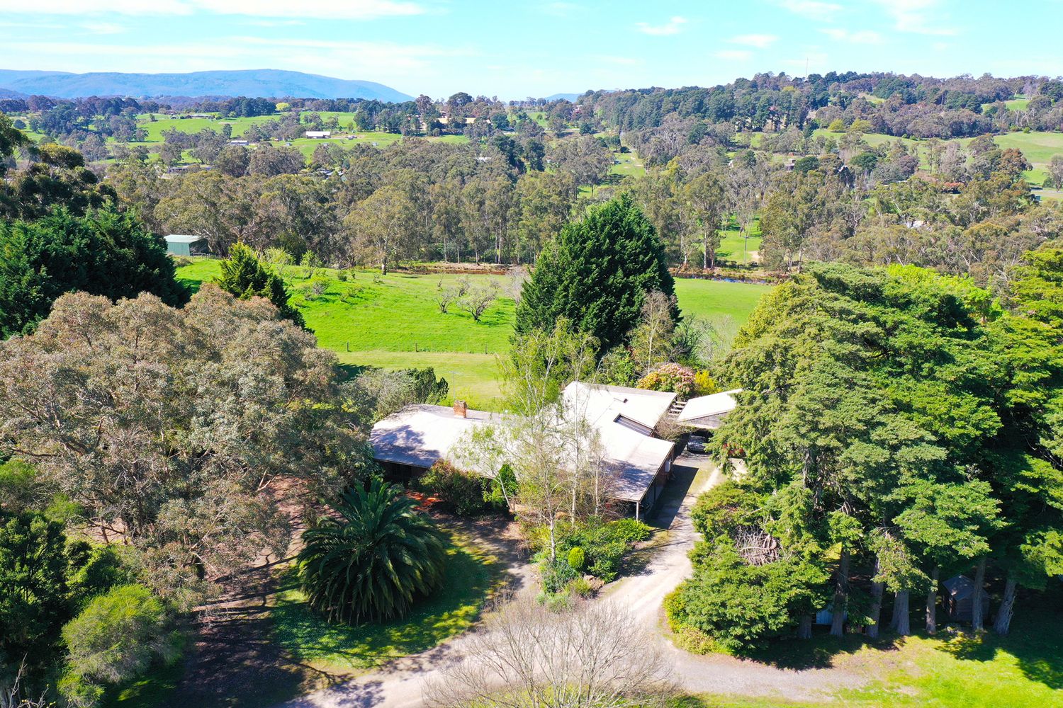 4 Rodger Road, Wandin North VIC 3139, Image 0