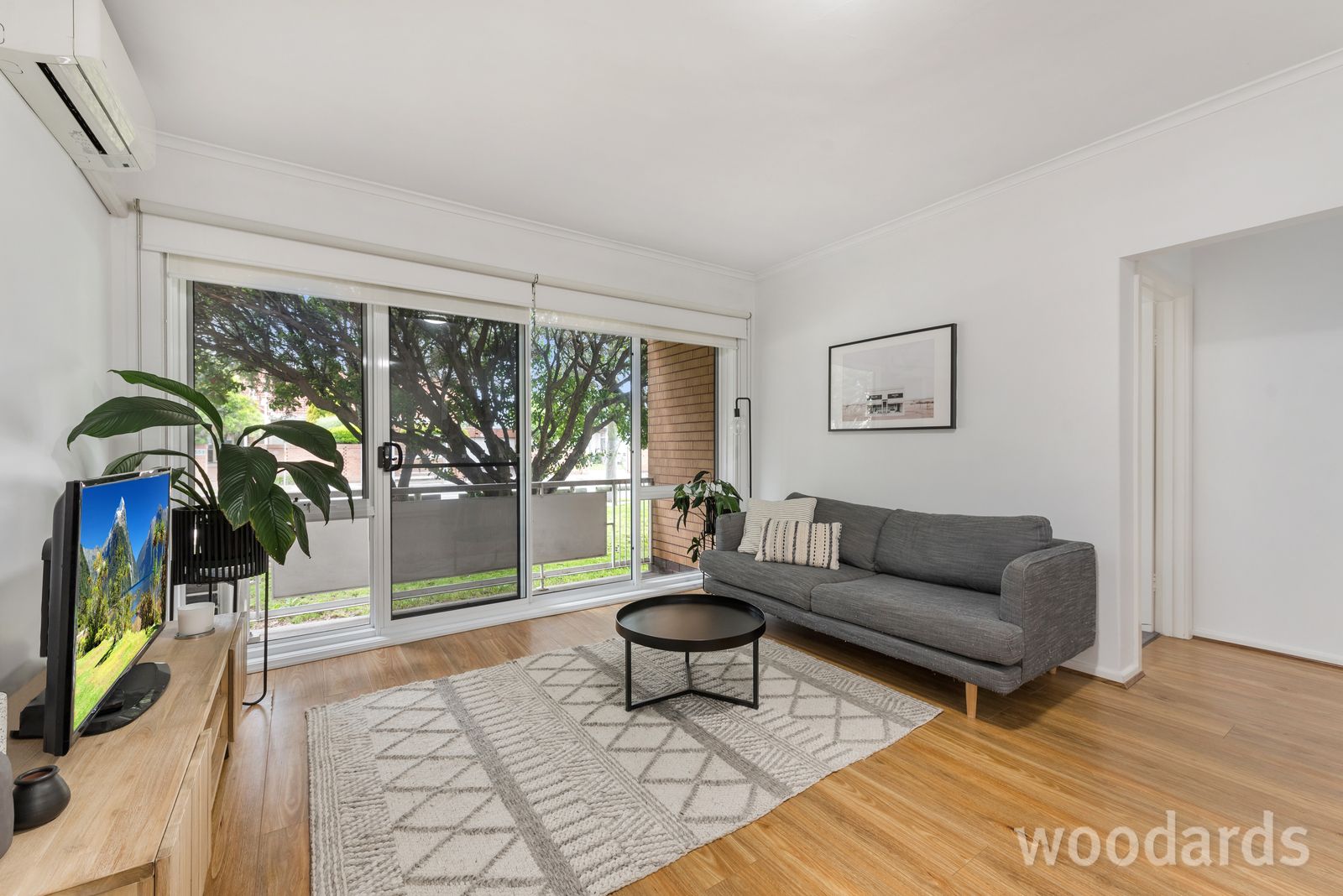 2/616 - 618 Centre Road, Bentleigh VIC 3204, Image 2
