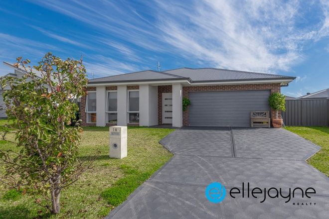 Picture of 18 Aspen Drive, GILLIESTON HEIGHTS NSW 2321