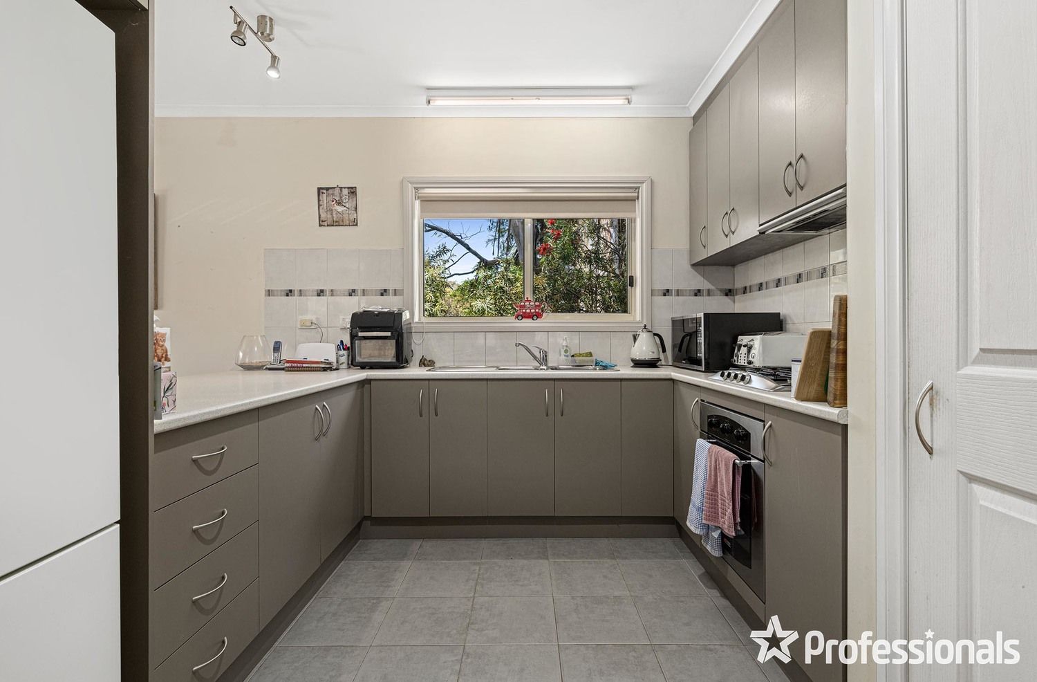 105b Switchback Road, Chirnside Park VIC 3116 House For Rent Domain