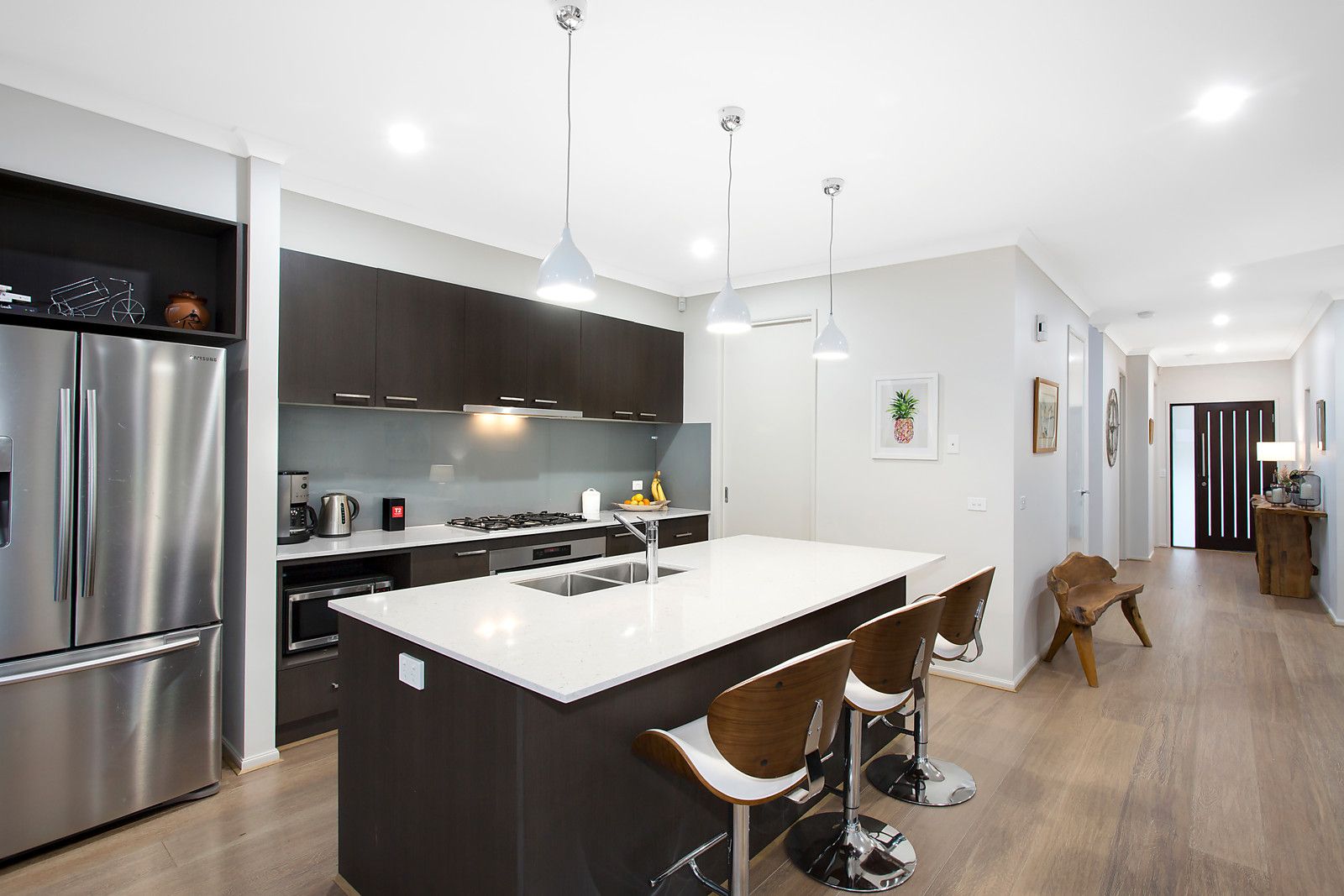 1/28 Ely Street, Eltham Property History & Address Research Domain