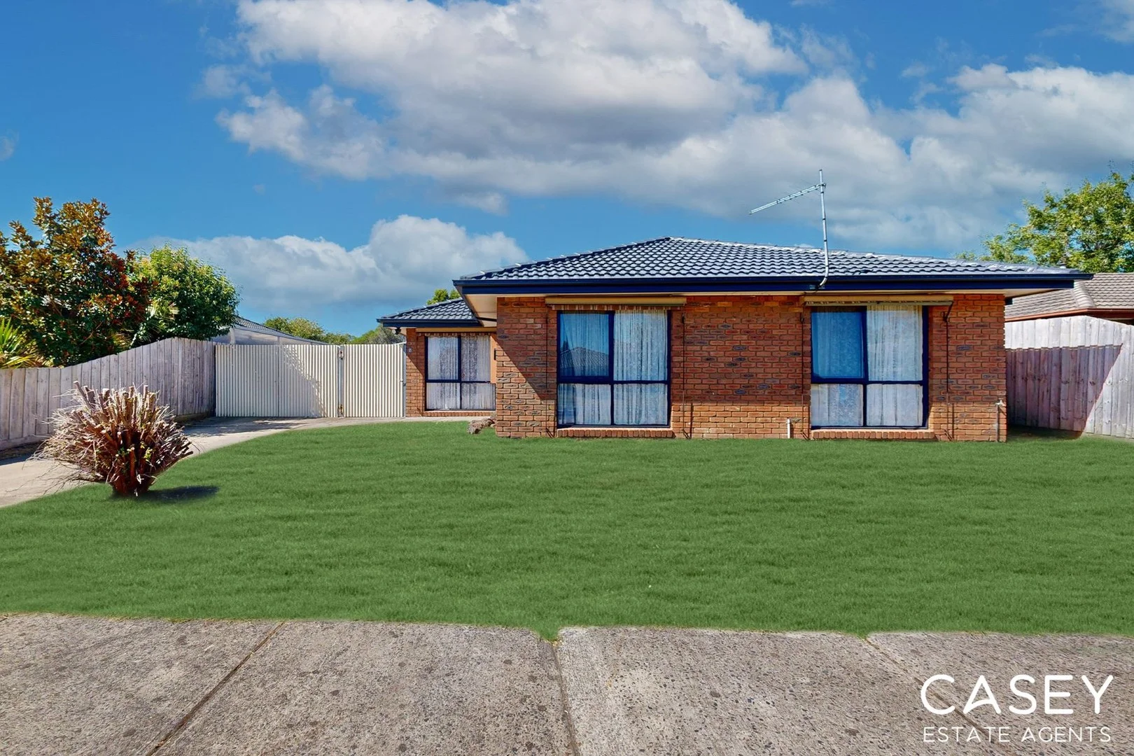 5 Macquarie Court, Cranbourne North VIC 3977