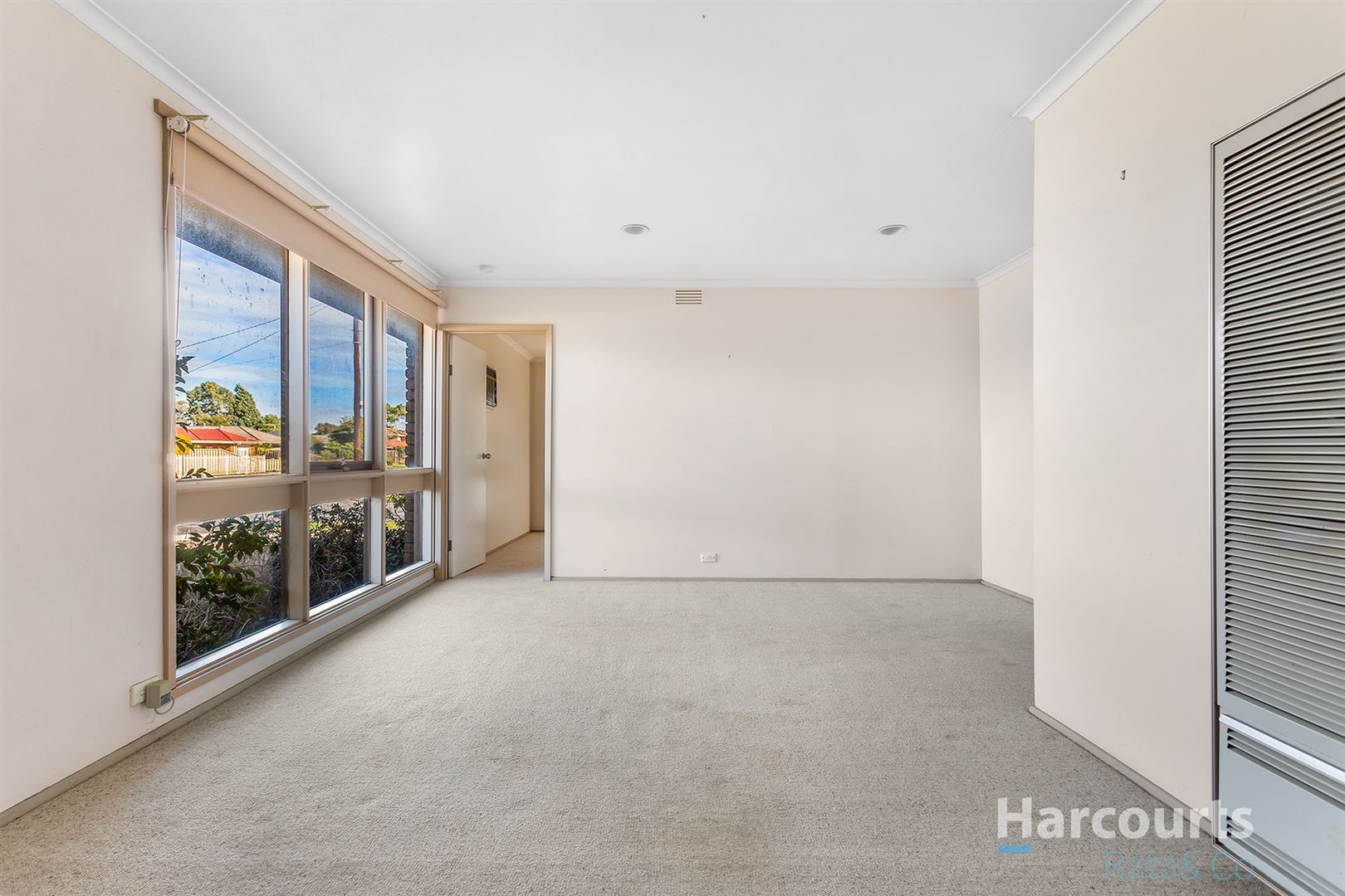 8 Eva Place, Epping VIC 3076, Image 2