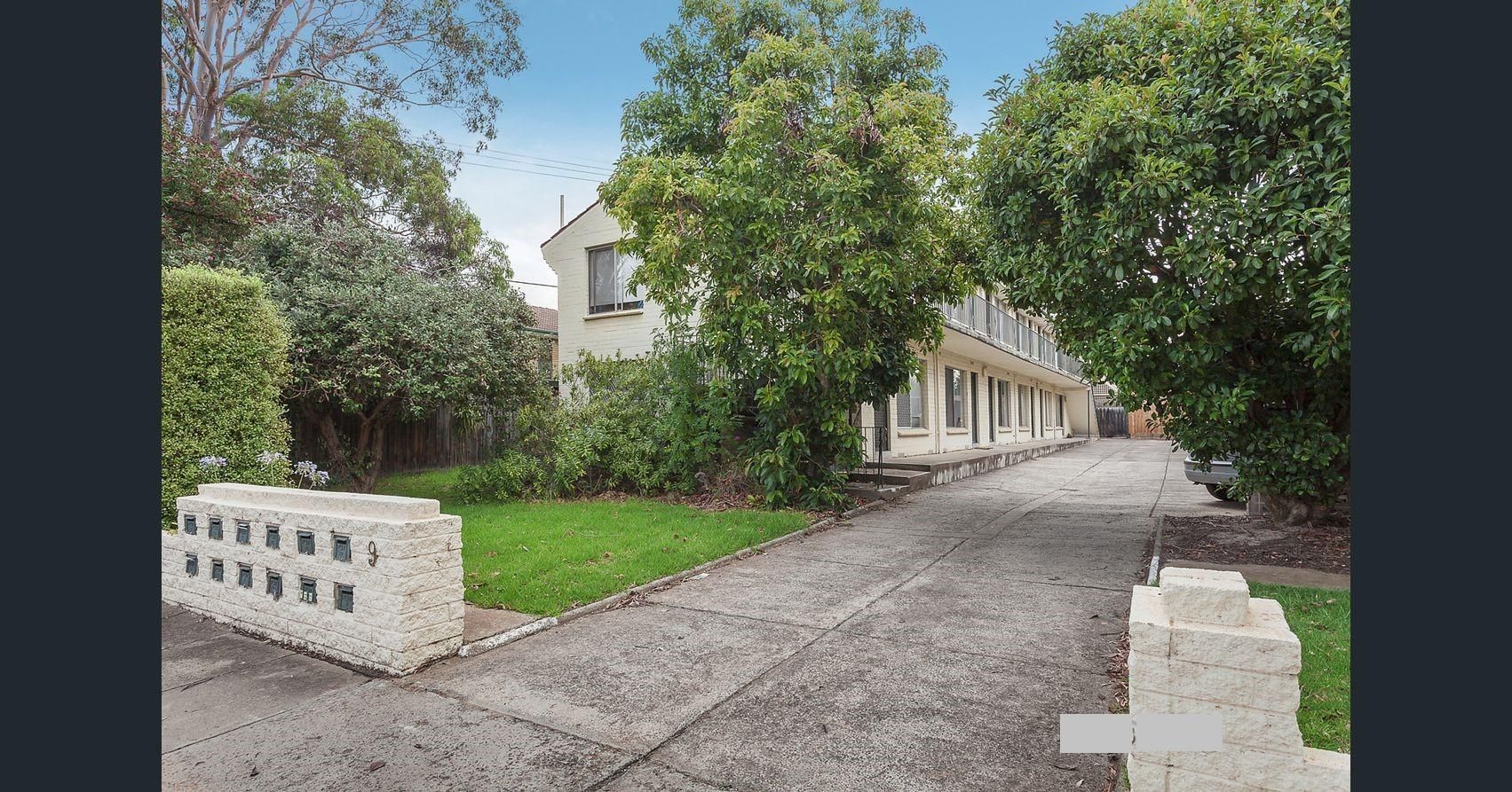 1 bedrooms Apartment / Unit / Flat in 5/9 Toward St MURRUMBEENA VIC, 3163