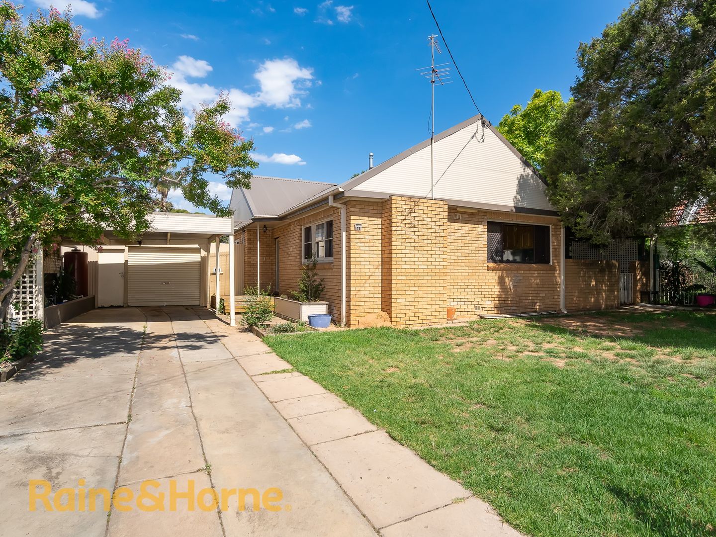 11 Cullen Road, Wagga Wagga Property History & Address Research Domain
