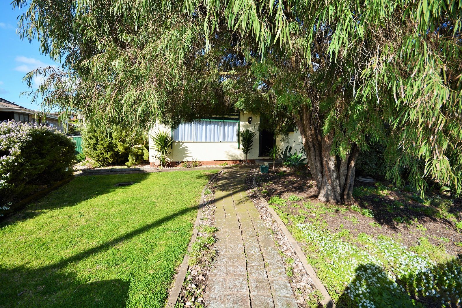 4 Graham Street, Dennington VIC 3280, Image 2