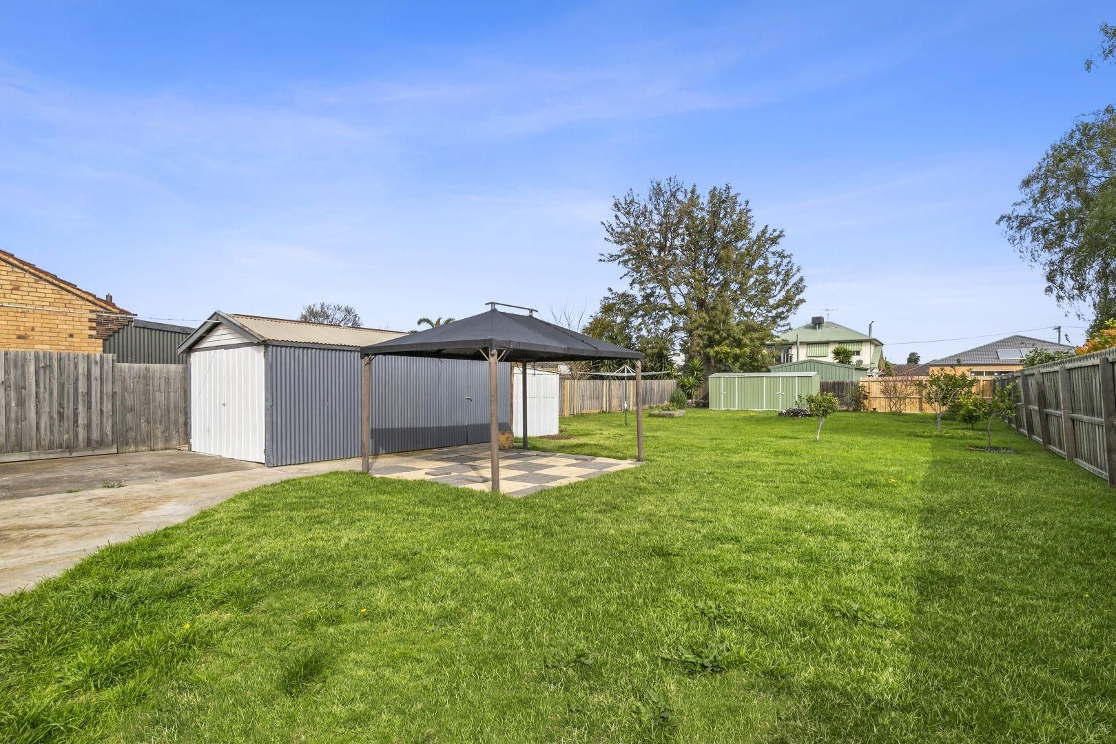 10 Myrtle Grove, North Shore VIC 3214 House For Rent Domain