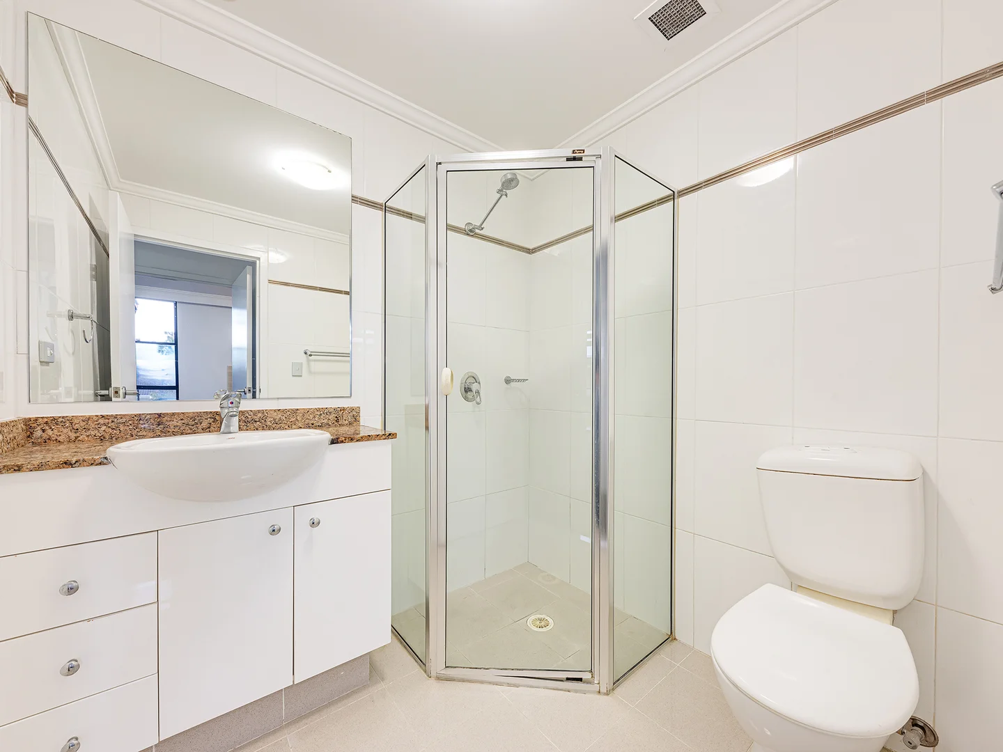 Additional image 26 of 2B/2 Dolphin Close, Chiswick NSW 2046