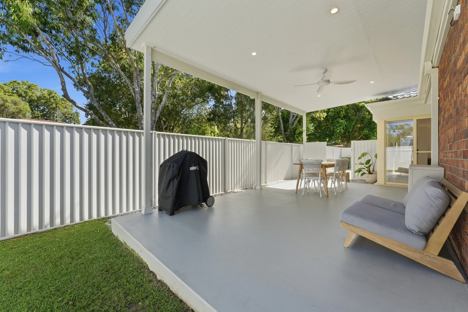 2/13 Rosewater Crescent, Tugun QLD 4224