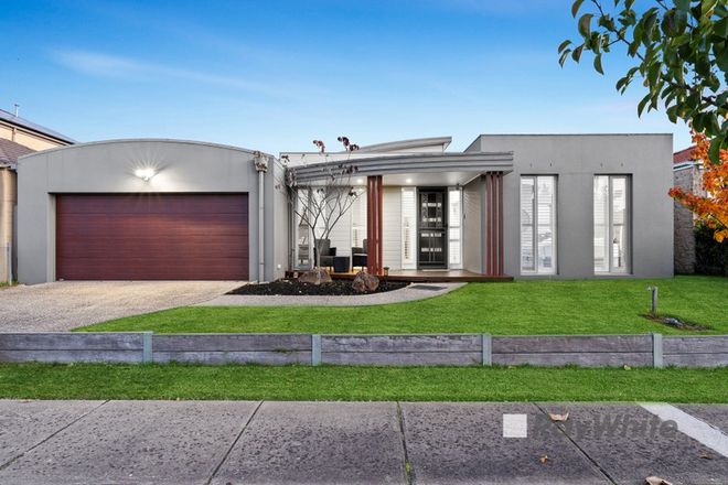 Picture of 2 Fabriano Place, NARRE WARREN SOUTH VIC 3805