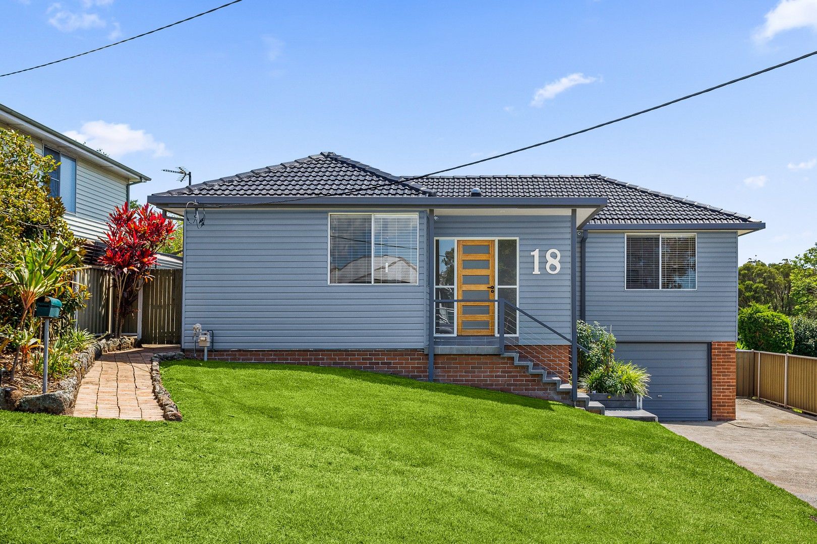 18 Rose Parade, Unanderra NSW 2526, Image 0