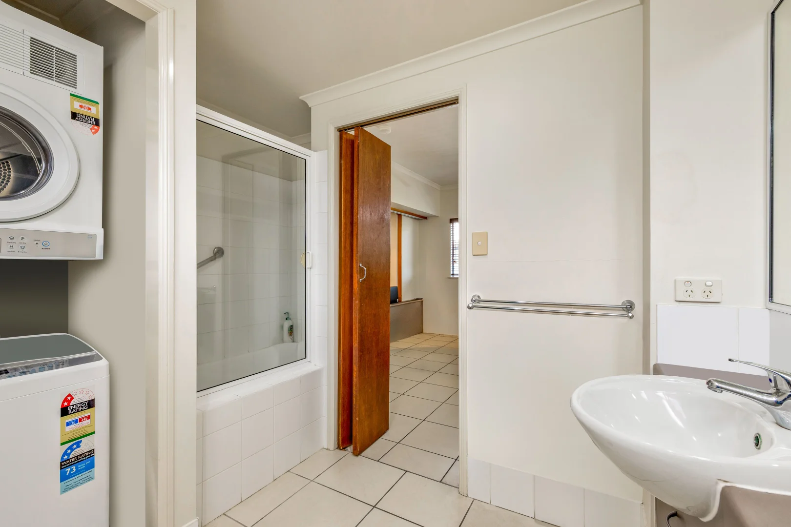 Additional image 5 of 26/3-11 Water Street, Cairns City QLD 4870