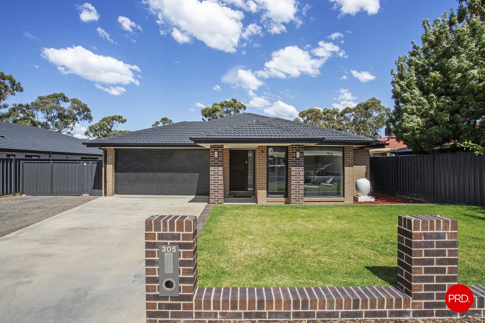 305 Mackenzie Street West, Kangaroo Flat VIC 3555, Image 1