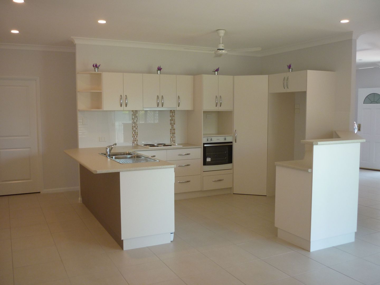 72 Hooper Street, Belgian Gardens QLD 4810, Image 2