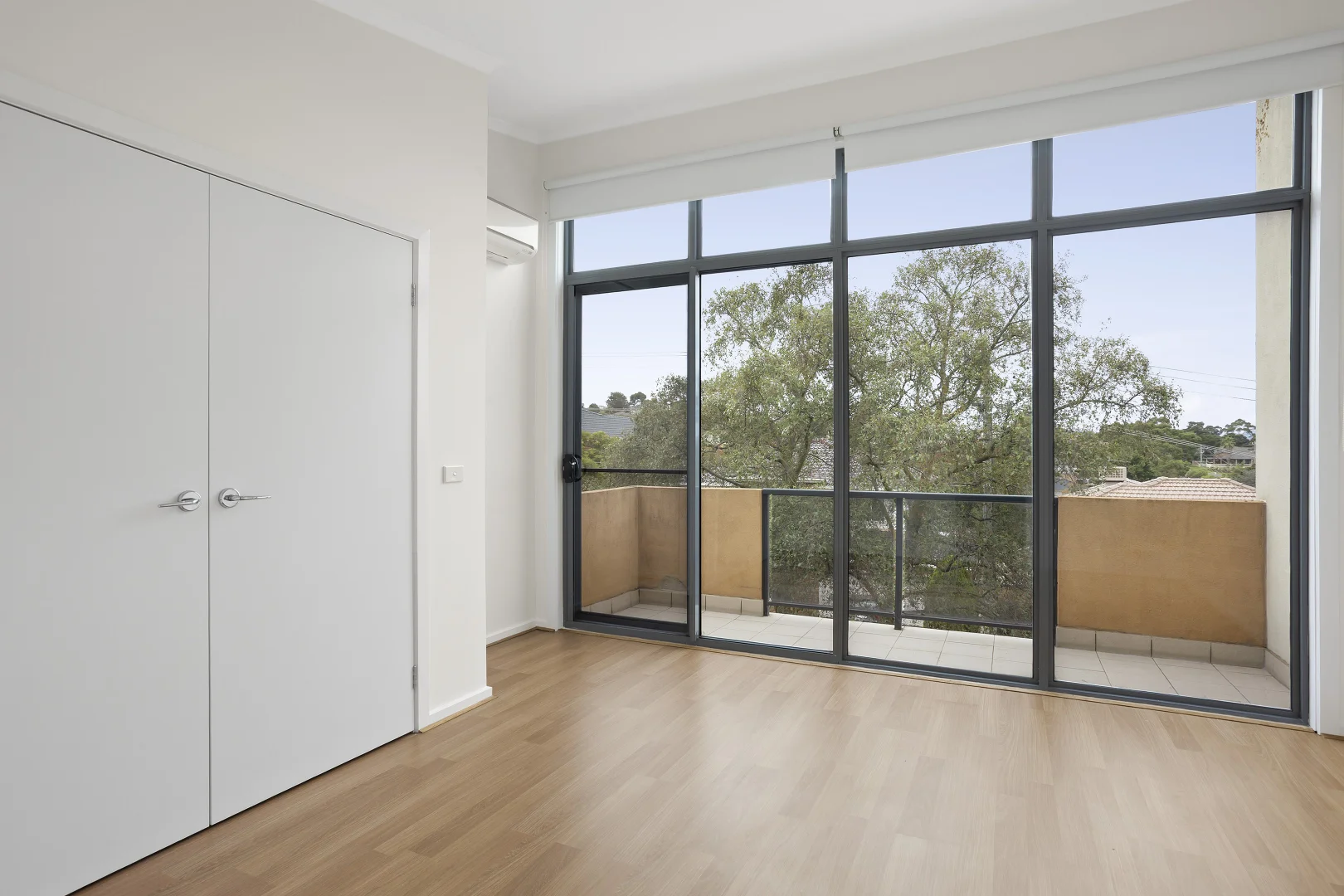 Additional image 5 of 5/25 Clay Drive, Doncaster VIC 3108