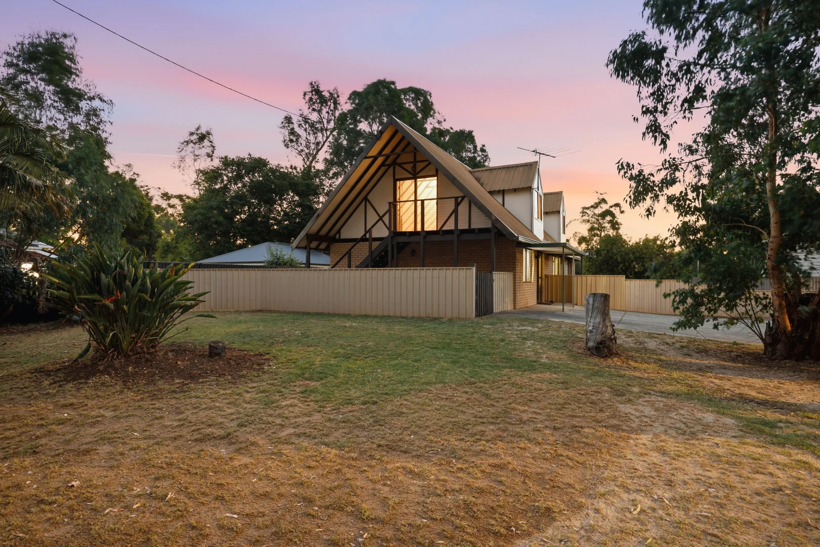 Additional image 25 of 4 Hazelmere Crescent, Hazelmere WA 6055