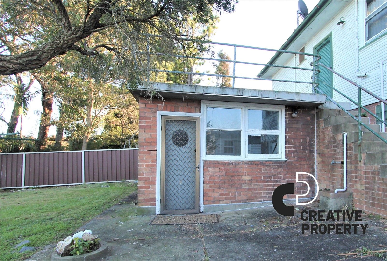 1 bedrooms Apartment / Unit / Flat in 1/27 University Drive WARATAH WEST NSW, 2298