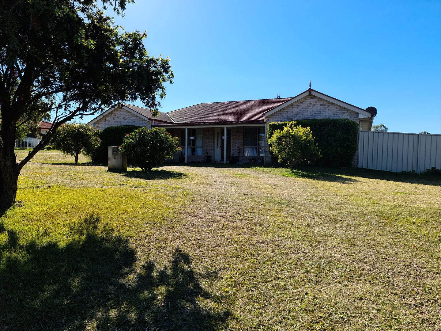 4 bedrooms House in 5 Emma Drive WARWICK QLD, 4370