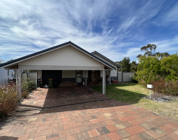 2 Matthews Place, Denmark WA 6333