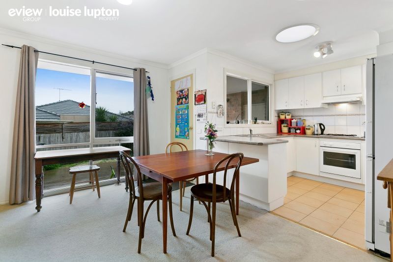 3/92 Herbert Street, Mornington VIC 3931, Image 2