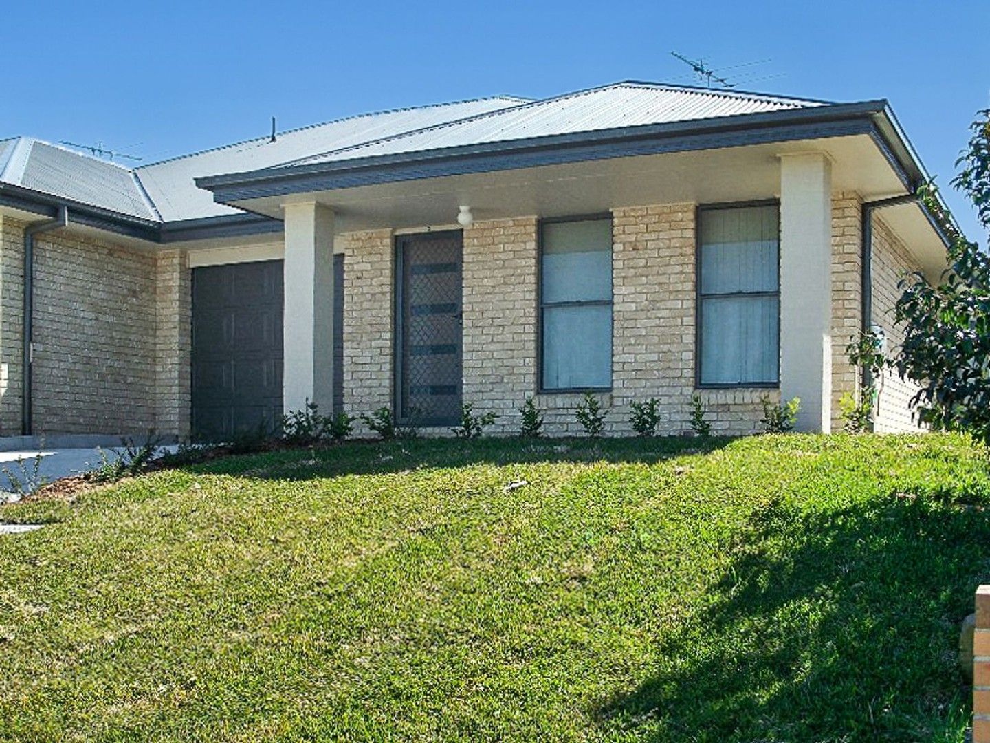 3 bedrooms House in 2/6 Tabor Close RUTHERFORD NSW, 2320