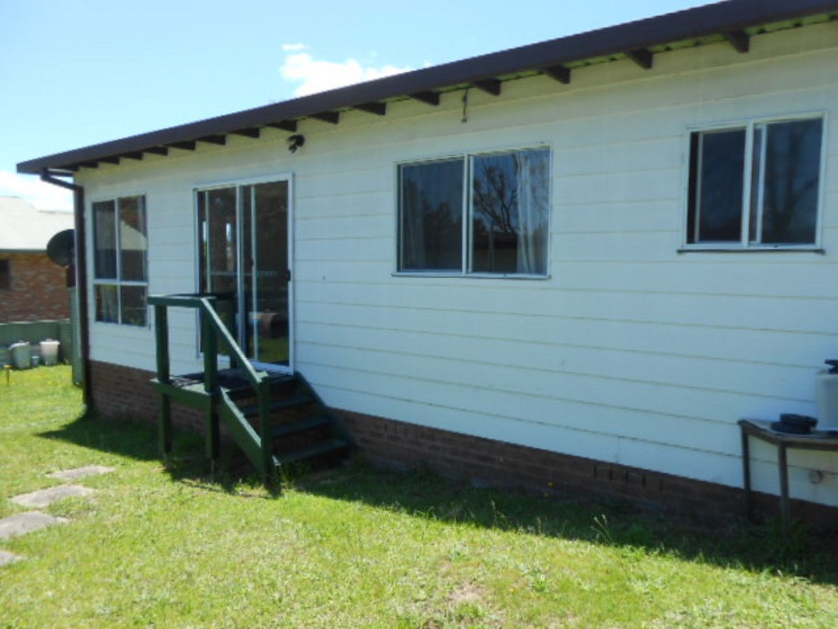 1 bedrooms Apartment / Unit / Flat in 137A High Street BEGA NSW, 2550