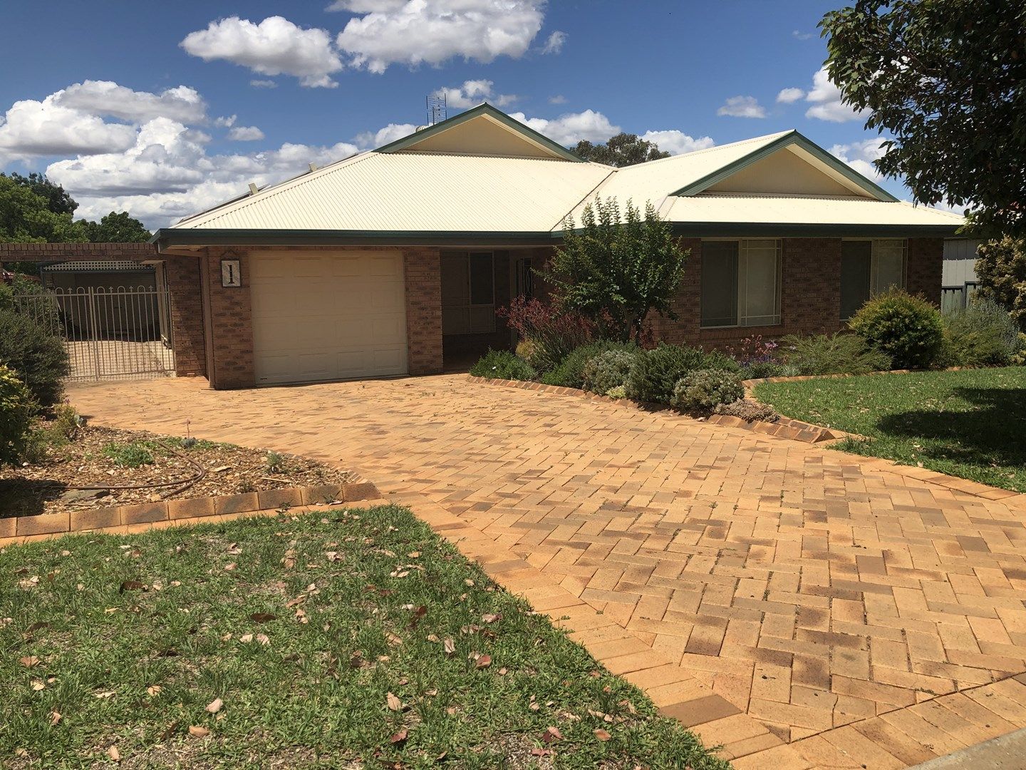1 Cobden Place, Parkes NSW 2870 House For Rent Domain