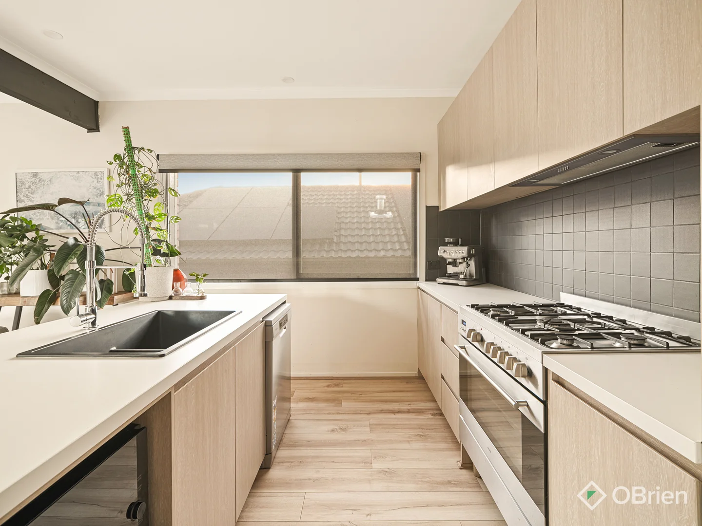 Additional image 7 of 2 Pimmys Court, Skye VIC 3977