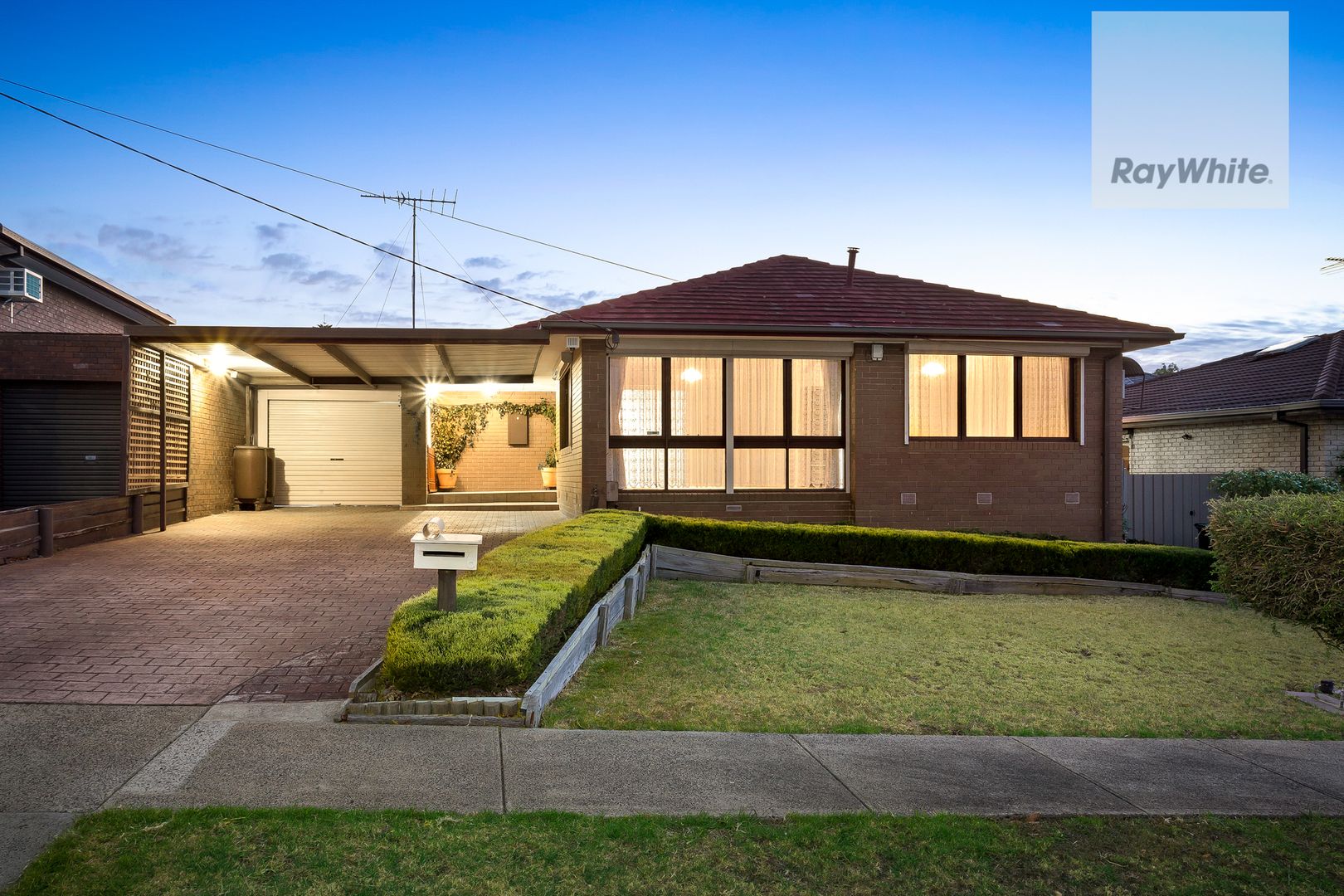 6 Woodleigh Place, Gladstone Park | Property History & Address Research
