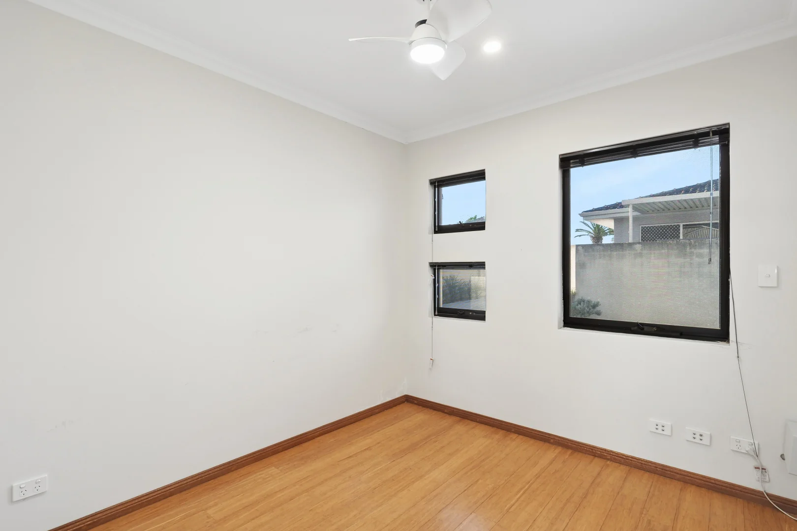 Additional image 10 of 574A Morley Dr, Morley WA 6062