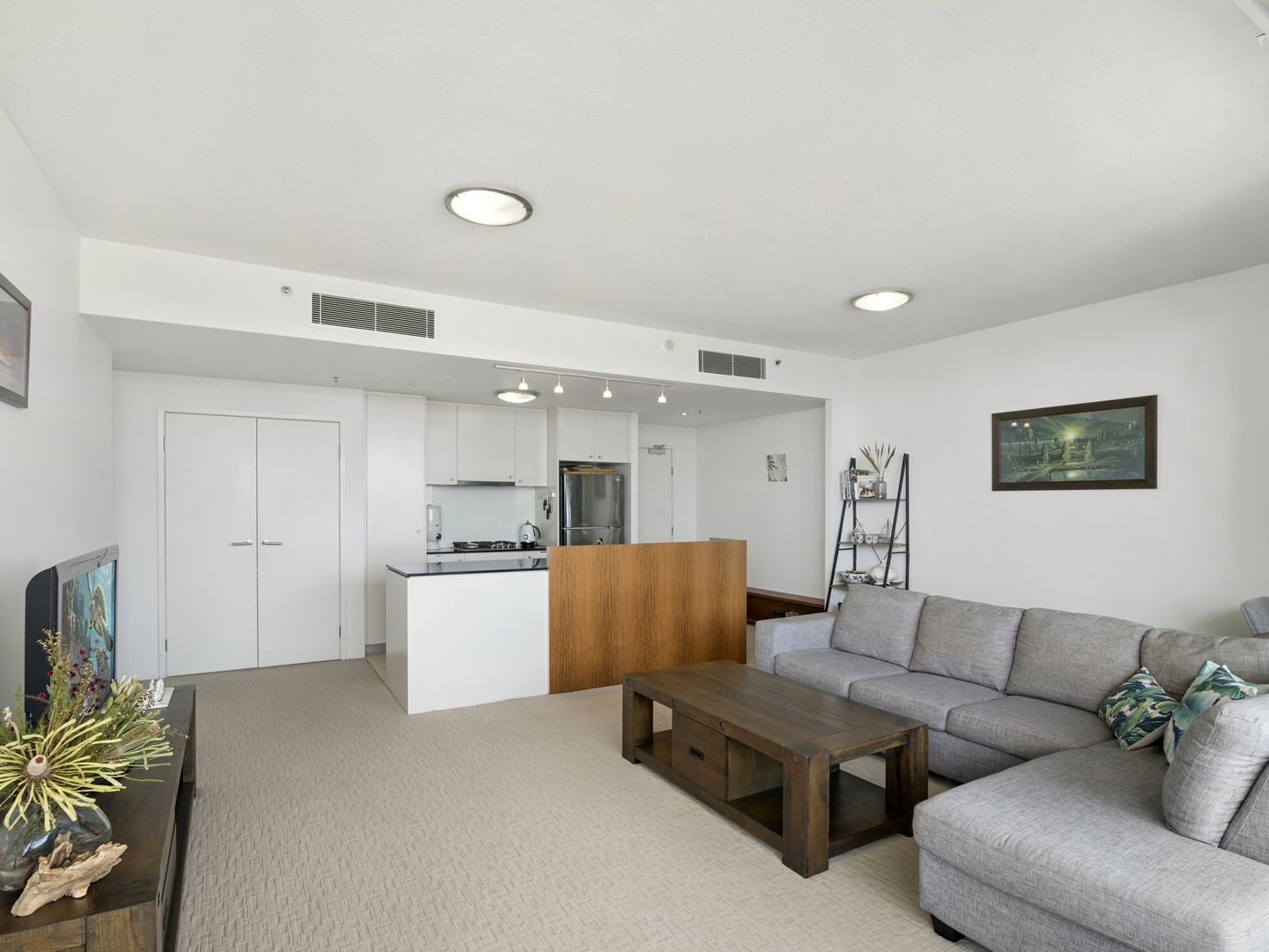 2106/18 Stuart Street, Tweed Heads NSW 2485, Image 2